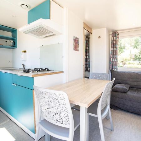 Camping Du Sevron Saint-Etienne-du-Bois  Екстериор снимка
